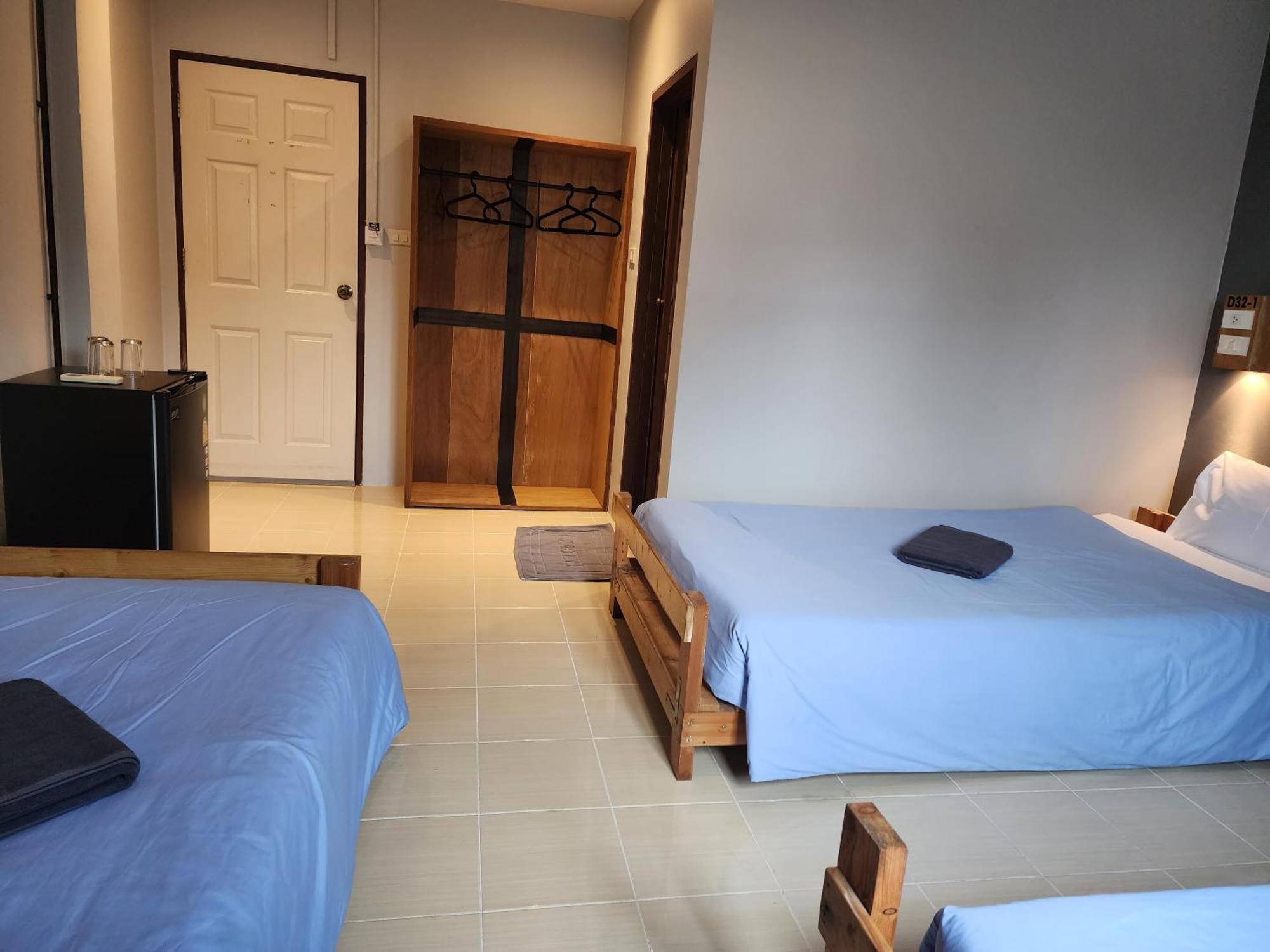 Dfeel House Hostel Patong Ruang foto