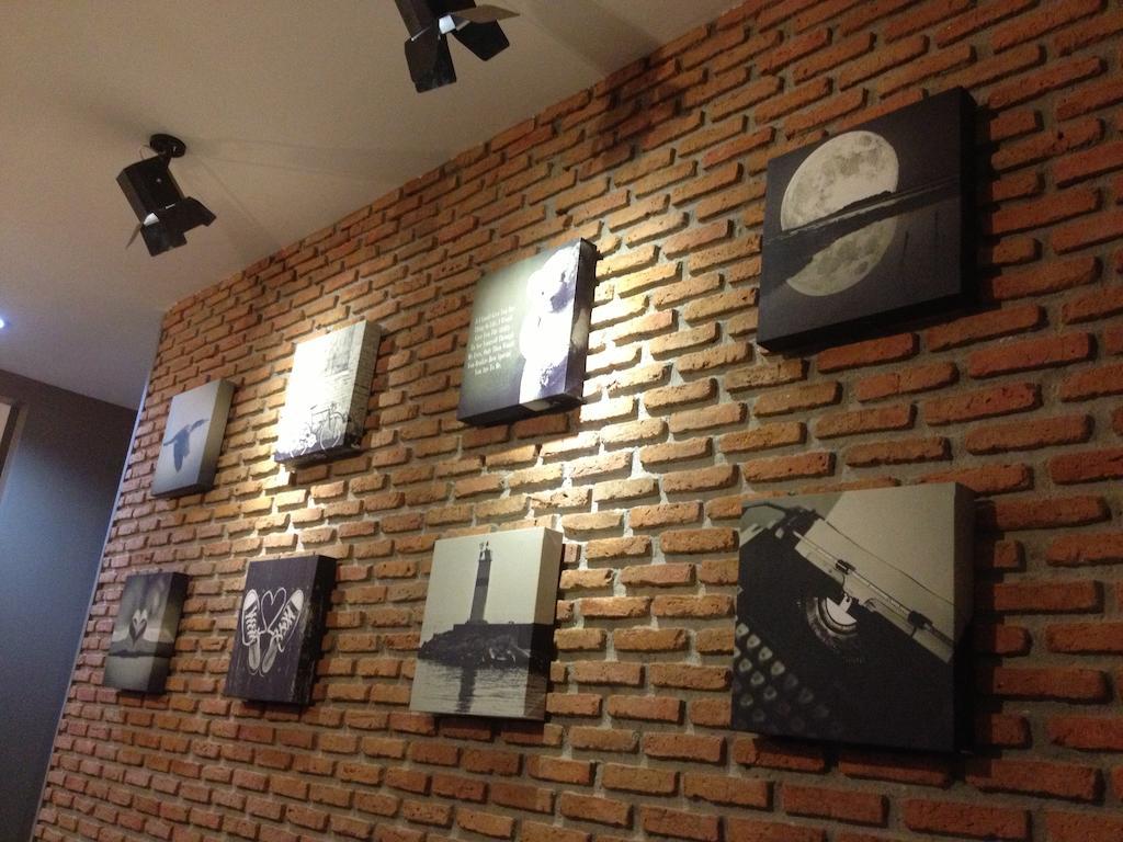 Dfeel House Hostel Patong Bagian luar foto